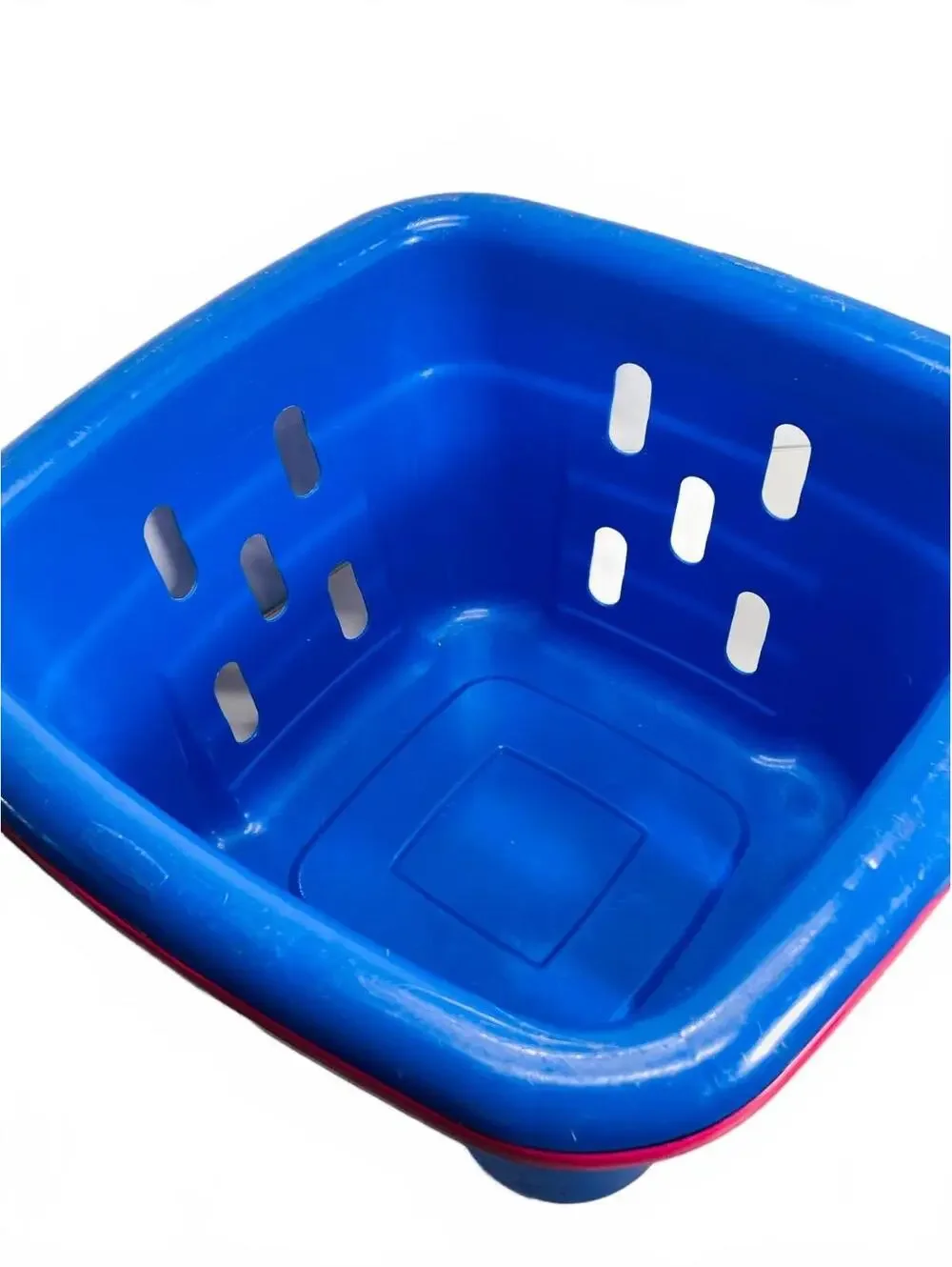 Rubbermaid this vintage